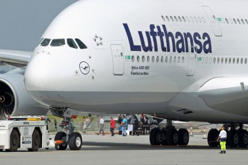 Lufthansa i-ar putea supune pe piloţi unor teste medicale inopinate